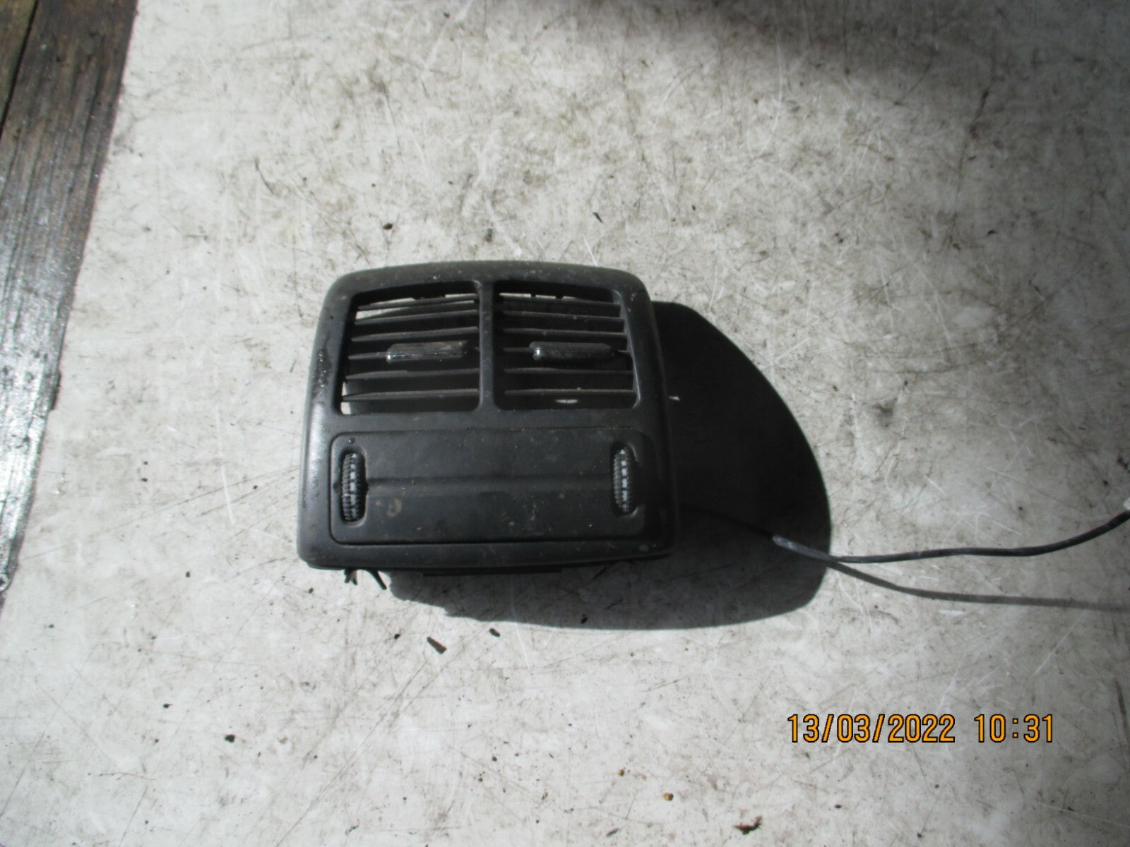 MERCEDES A CLASS 2007 W169 CENTRE CONSOLE REAR AIR VENT GRILL  760102010