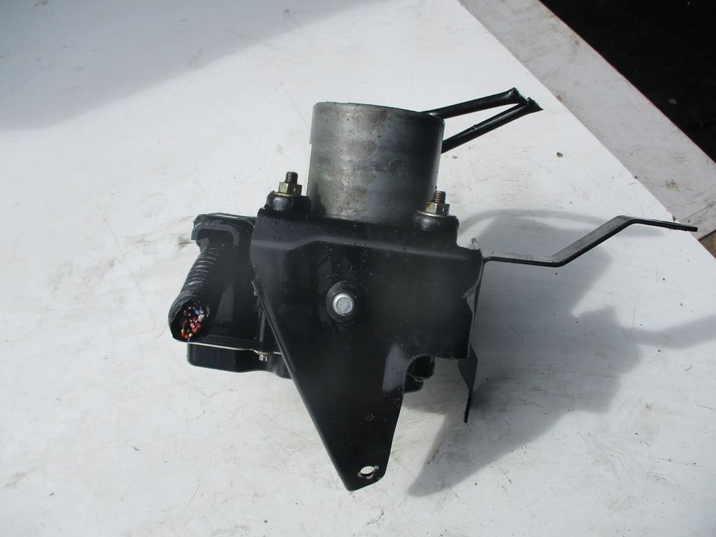 HONDA JAZZ (MK3) 1.3 PETROL ABS PUMP 57110 TF3 G220 M2
