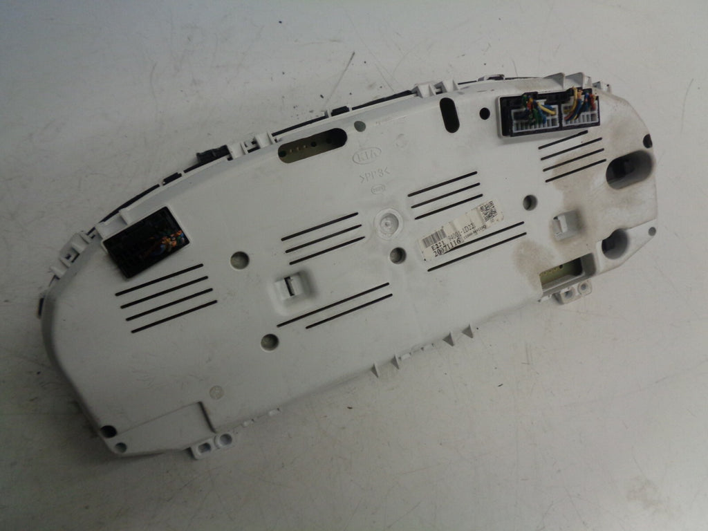 KIA CARENS 2009 2.0 SPEEDOMETER INSTRUMENT CLUSTER OEM 940011D221
