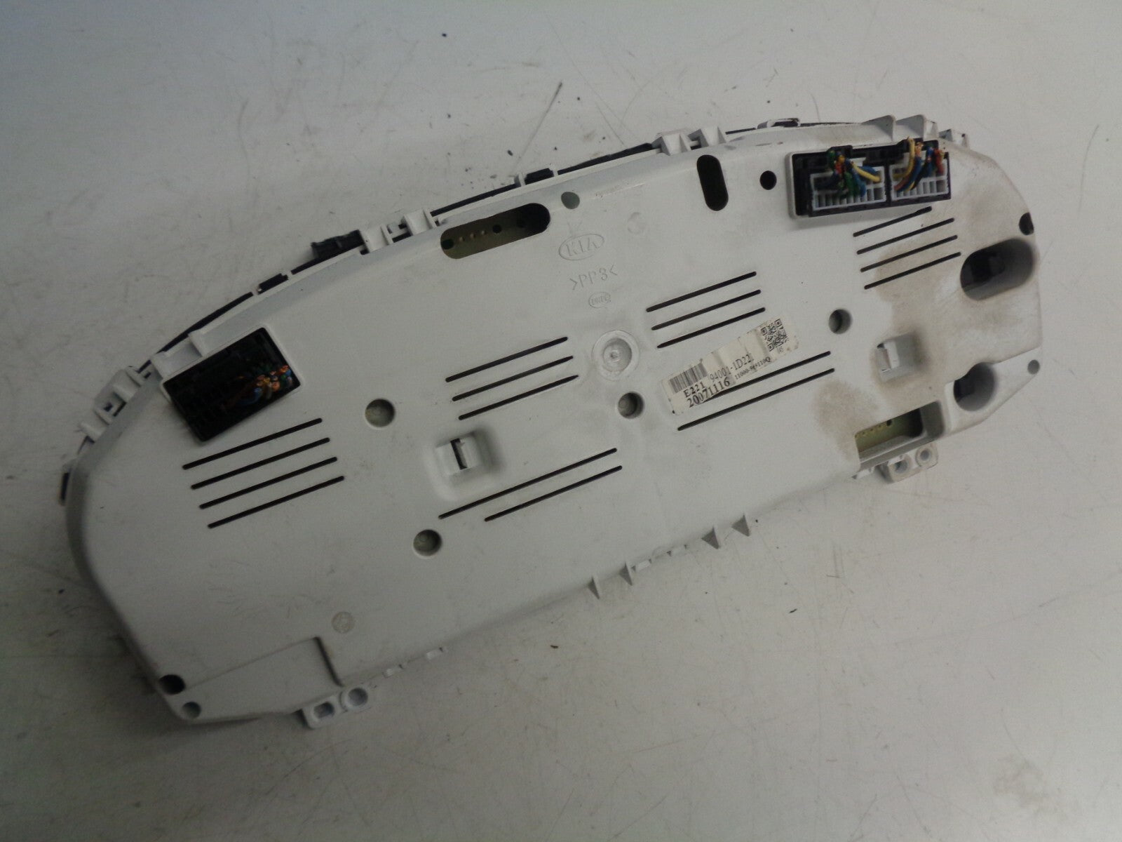 KIA CARENS 2009 2.0 SPEEDOMETER INSTRUMENT CLUSTER OEM 940011D221