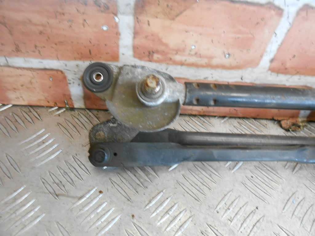 HYUNDAI GETZ 2006 FACELIFT FRONT WINDSCREEN WIPER MOTOR LINKAGE 98110-1C910