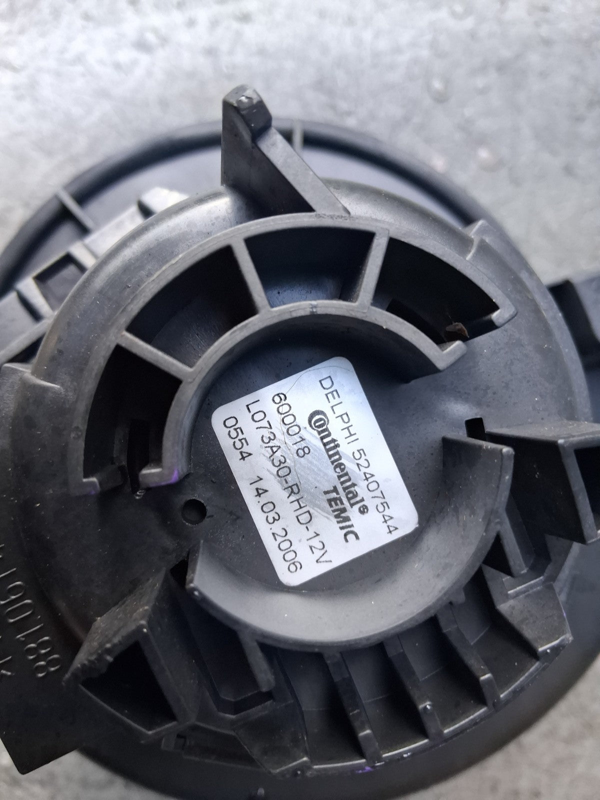 VAUXHALL ASTRA H 2006 BLOWER HEATER FAN MOTOR 52407544