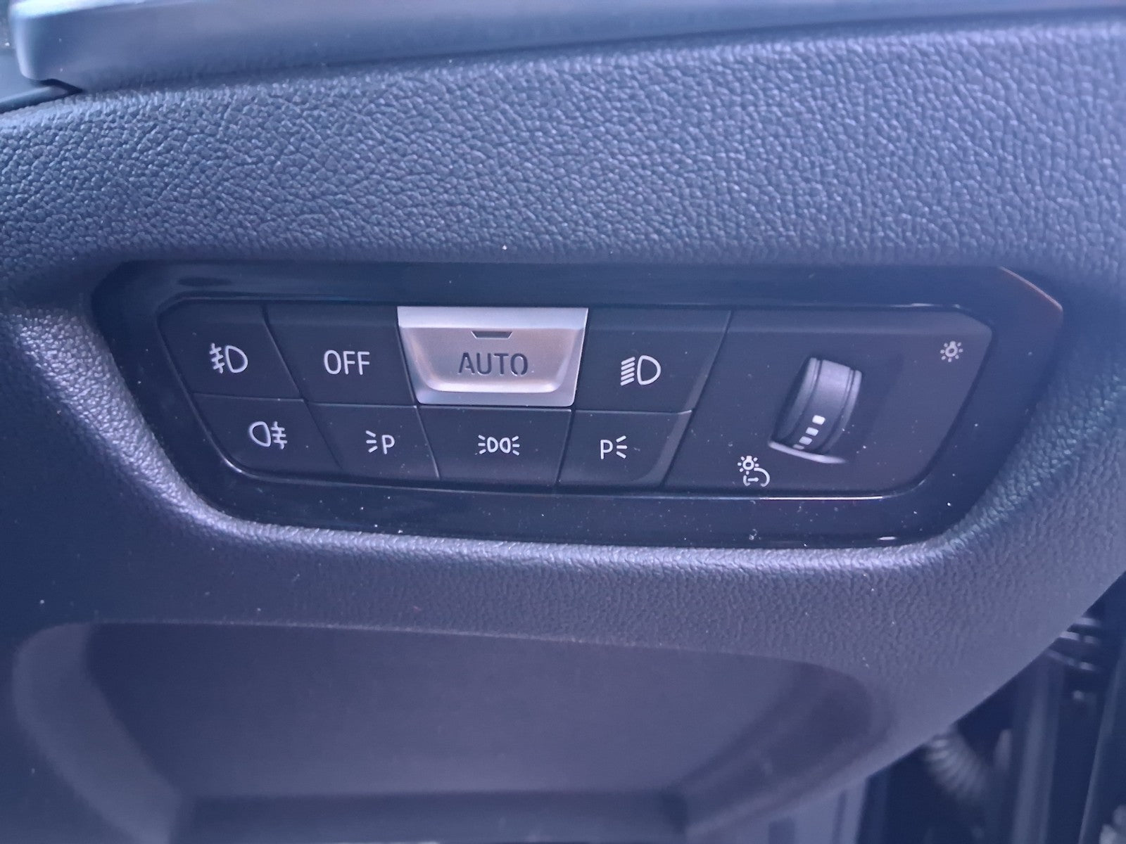 BMW 3 SERIES G20 2019 HEADLIGHT CONTROL SWITCH PANEL