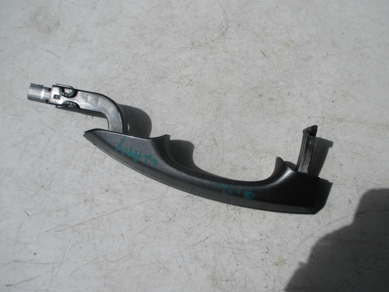 FORD GALAXY MK4 2020 OSF DRIVER SIDE FRONT DOOR HANDLE ASSEMBLY ONLY GREY
