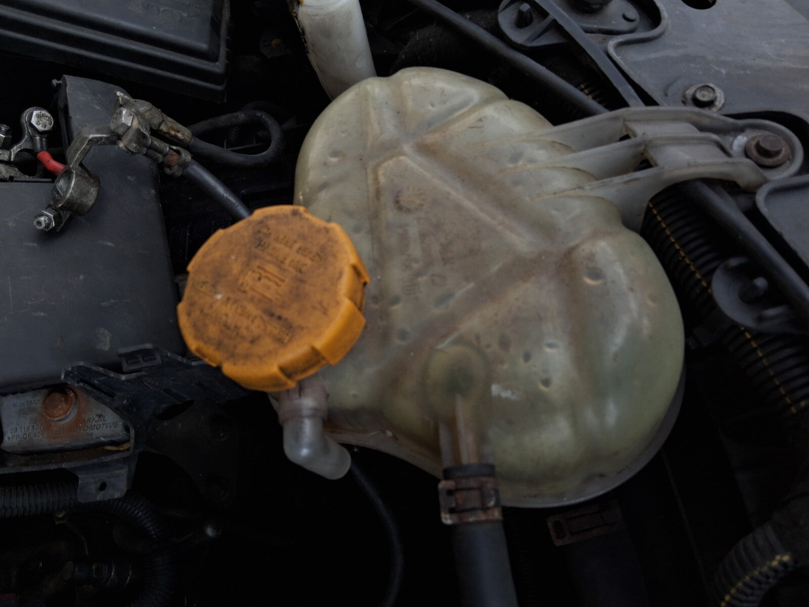 2009 VAUXHALL CORSA D COOLANT EXPANSION RESERVOIR BOTTLE TANK