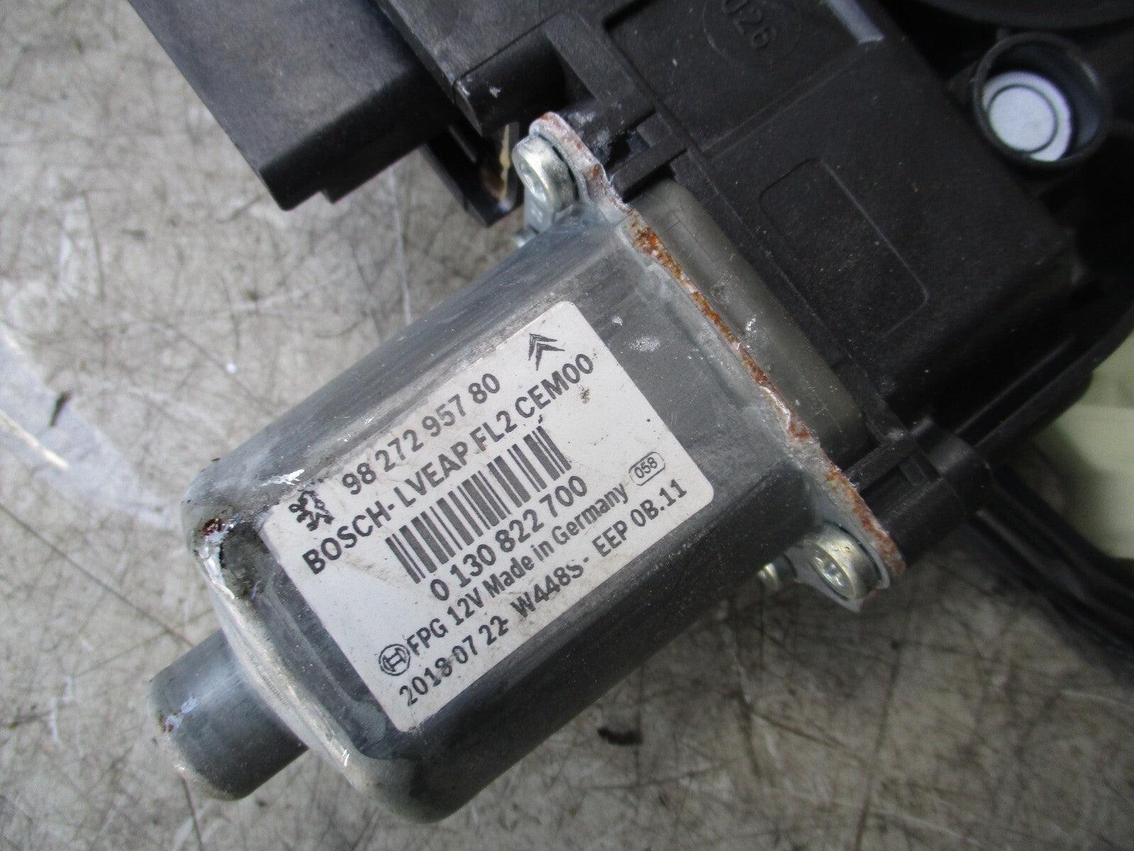 2018 CITROEN CACTUS C4 OSF DRIVER SIDE FRONT WINDOW MOTOR REGULATOR 9827295780