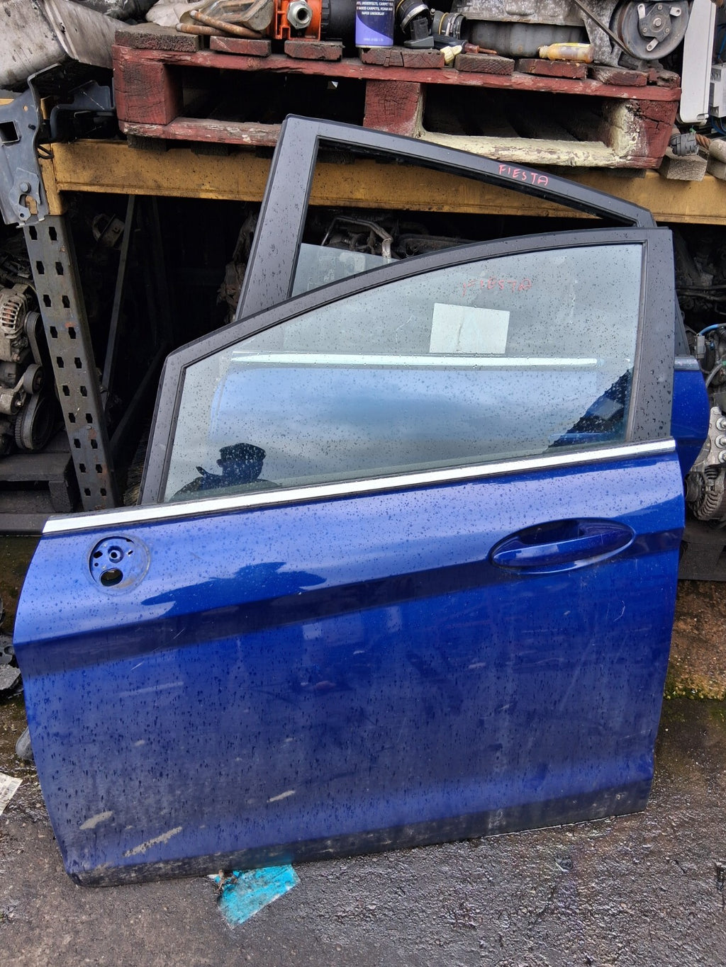 2016 FORD FIESTA MK7 NSF PASSENGER SIDE FRONT COMPLETE DOOR BLUE