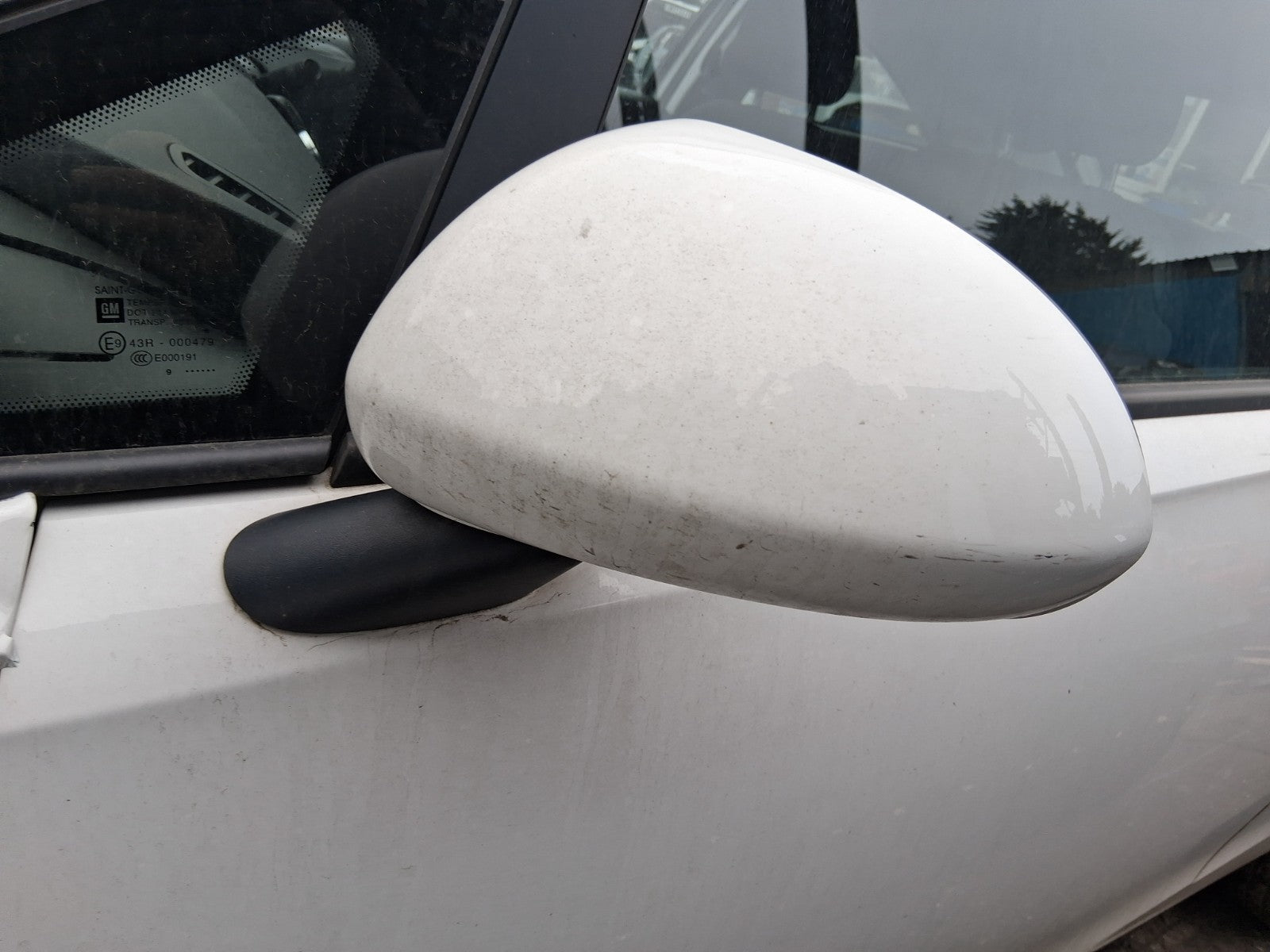 2019 VAUXHALL CORSA E 3 DOOR NS PASSENGER SIDE MANUALFOLD WING MIRROR WHITE Z40R
