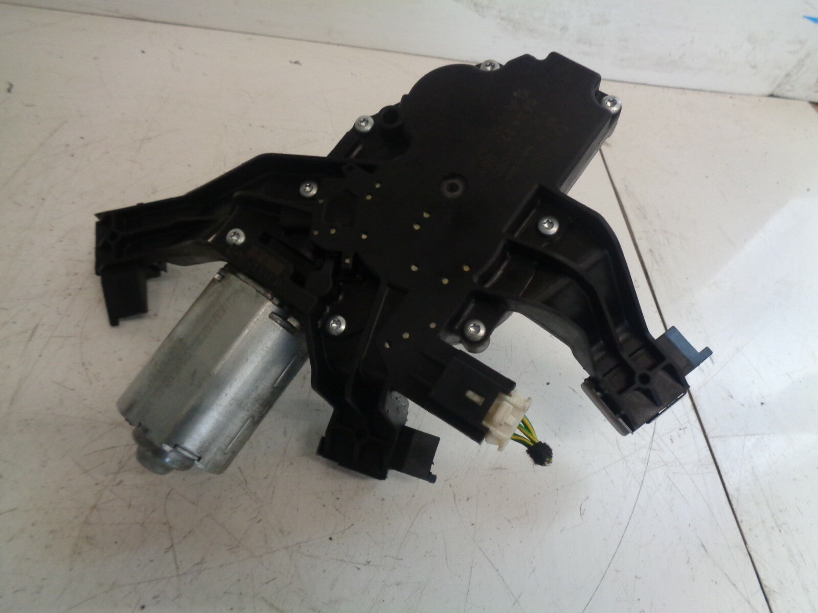 PEUGEOT 207 2007 REAR WINDSCREEN WIPER MOTOR MECHANISM 9652418780