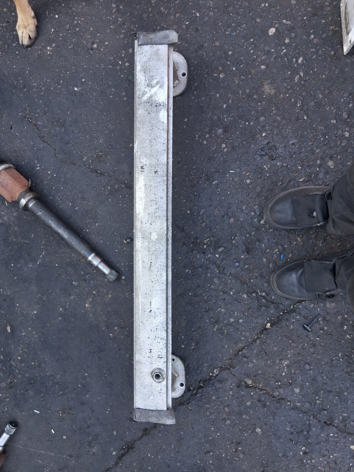 2013 CITROEN C4 MK2 FRONT BUMPER CRASH IMPACT REINFORCEMENT BAR