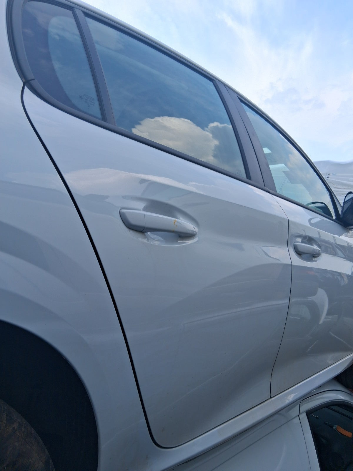 PEUGEOT 208 MK2 2025 OSR DRIVER SIDE REAR BARE DOOR BLANC WHITE ESU