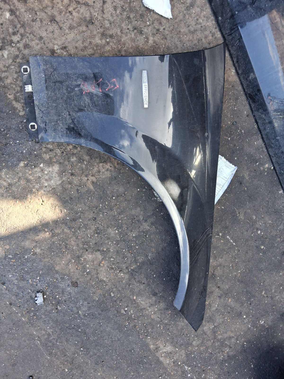 MERCEDES BENZ C CLASS 2009 W204 OSF DRIVER SIDE FRONT WING PANEL BLACK 197