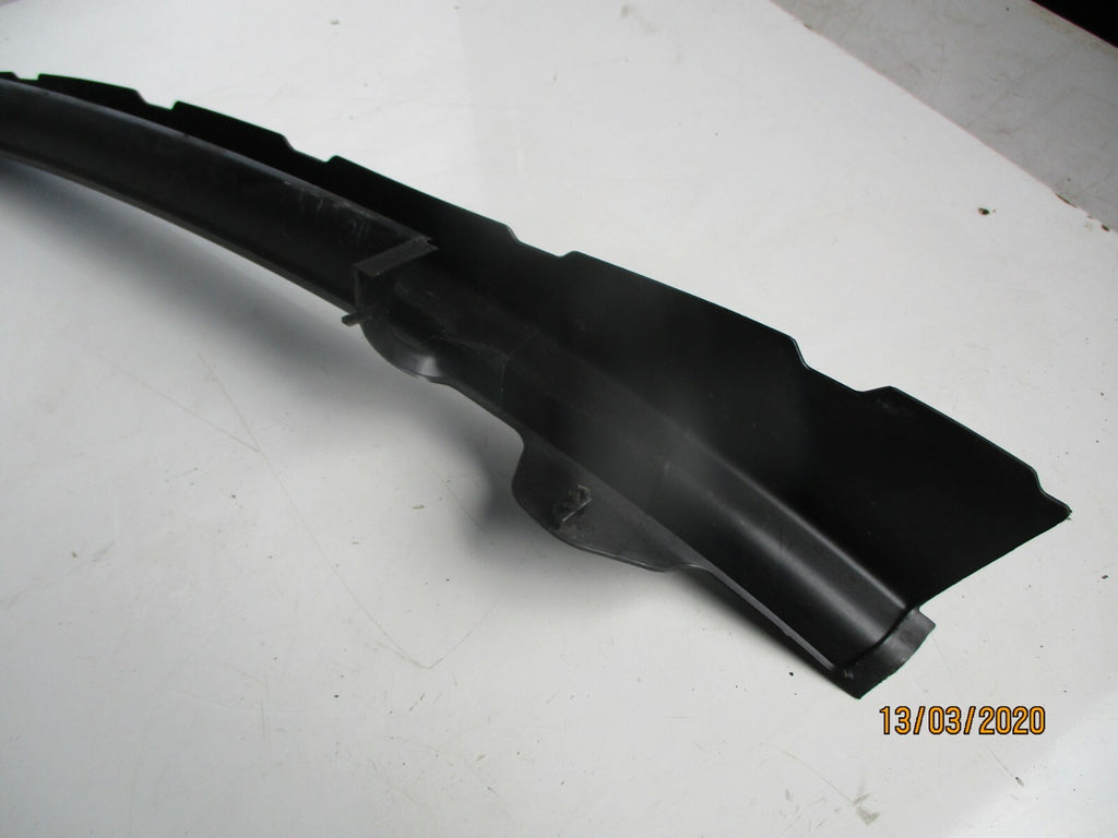 VAUXHALL ASTRA J 2013 OSR DRIVER SIDE REAR DOOR TRIM SURROUND MOULDING 13264860