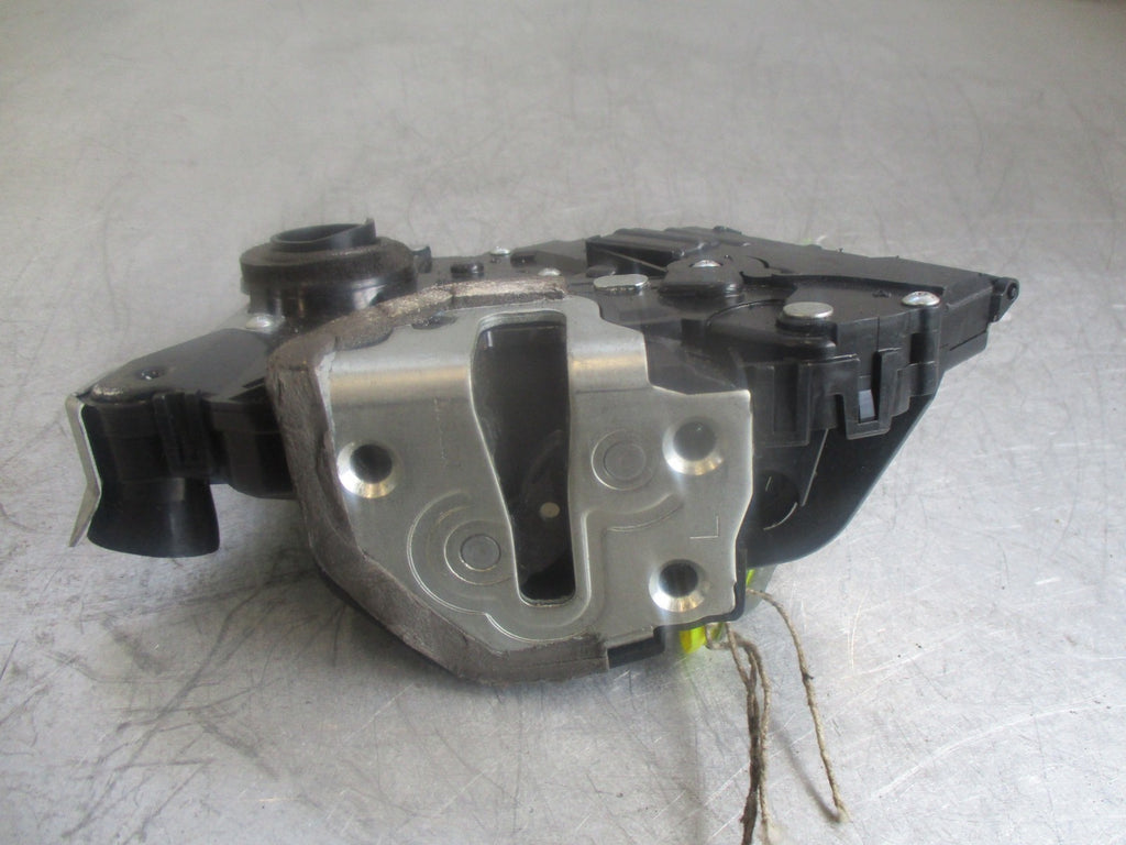 TOYOTA PRIUS 2006 NSF PASSENGER SIDE FRONT DOOR LOCK MECH MECHANISM