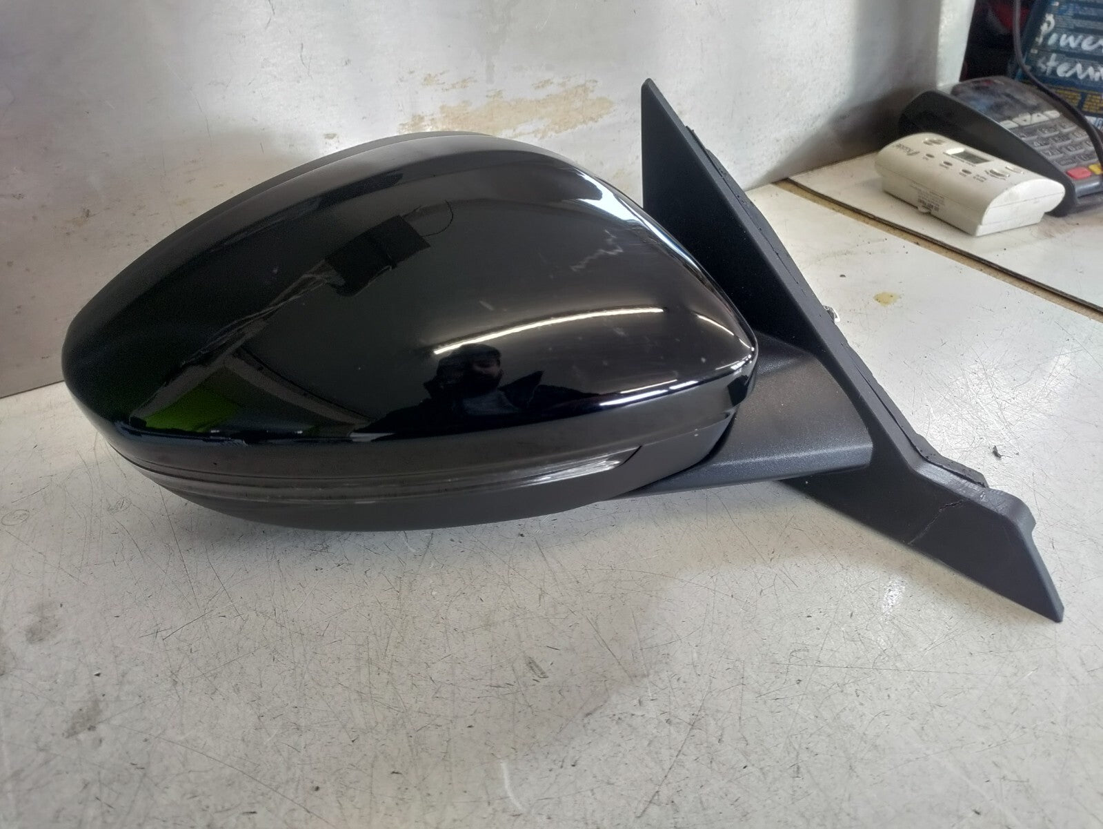 2024 JEEP AVENGER OSF DRIVER SIDE MANUAL FOLD WING MIRROR BLACK