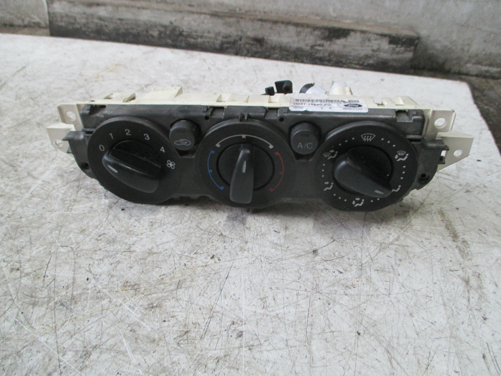 FORD FOCUS C MAX MK1 2004 HEATER CLIMATE CONTROL SWITCH 3M5T19980AC