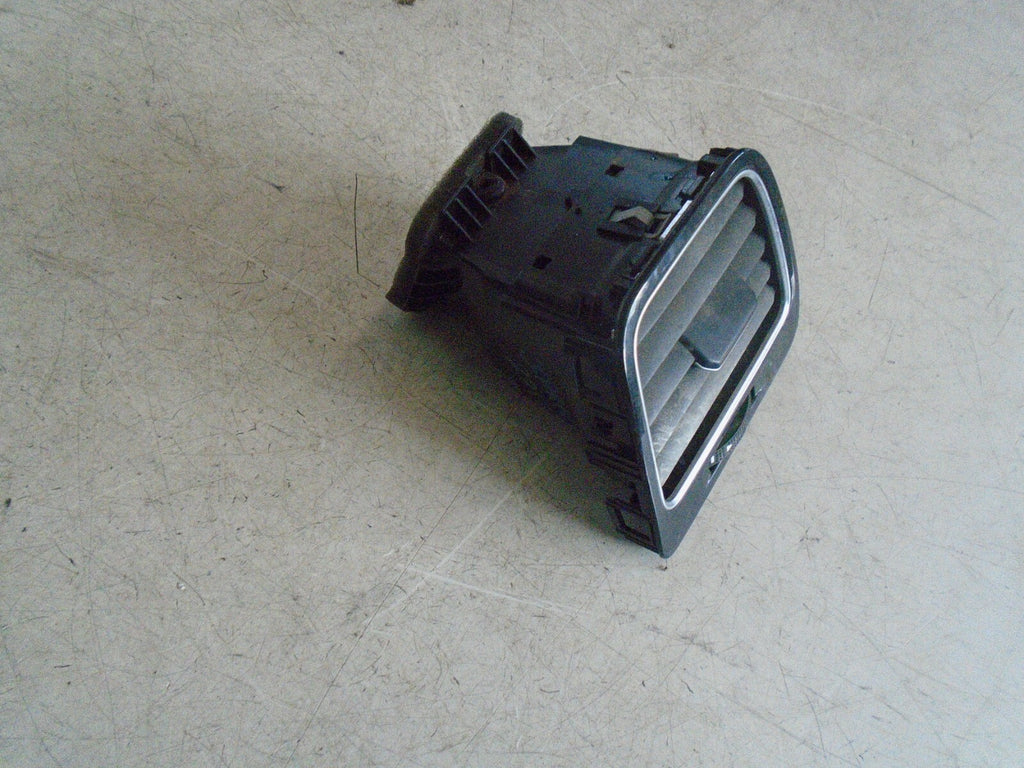 VOLKSWAGEN SCIROCCO 2015 MK3 NS PASSENGER SIDE DASHBOARD AIR VENT 1K8819703