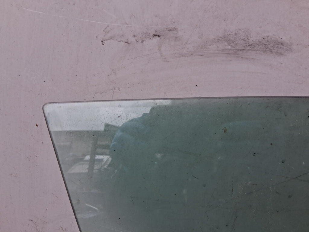 2016 VOLKSWAGEN TIGUAN OSF DRIVER SIDE FRONT RIGHT WINDOW GLASS 43R00098