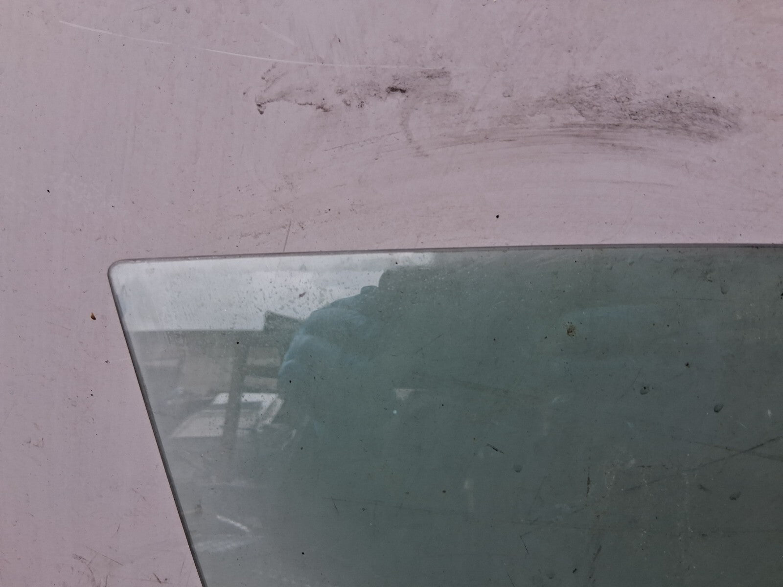 2016 VOLKSWAGEN TIGUAN OSF DRIVER SIDE FRONT RIGHT WINDOW GLASS 43R00098