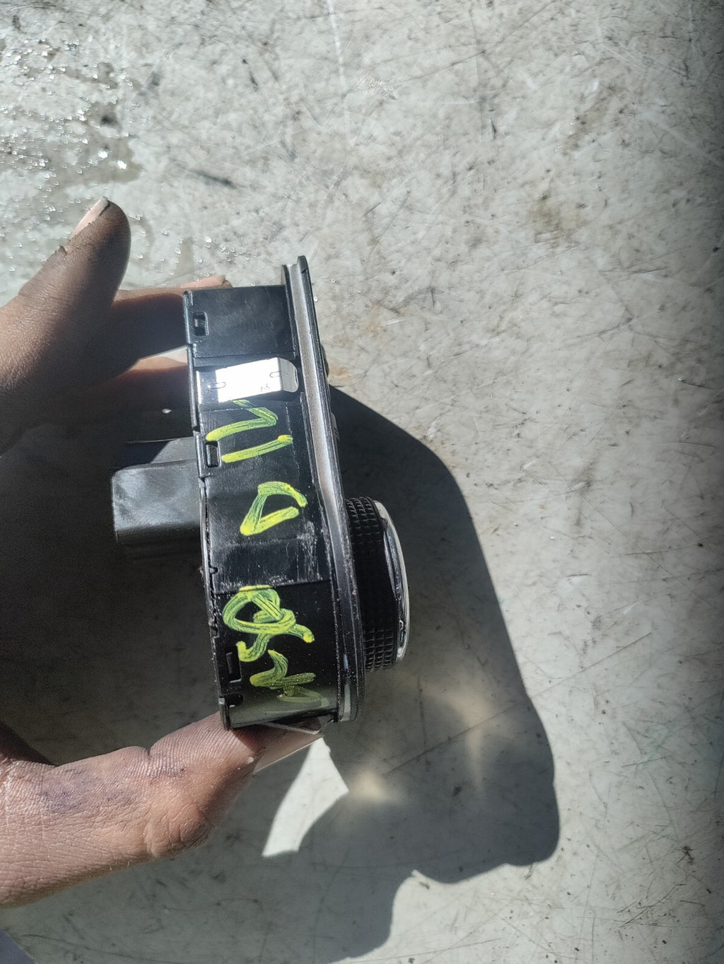 VAUXHALL CORSA D 2012 HEADLIGHT CONTROL SWITCH 13310334