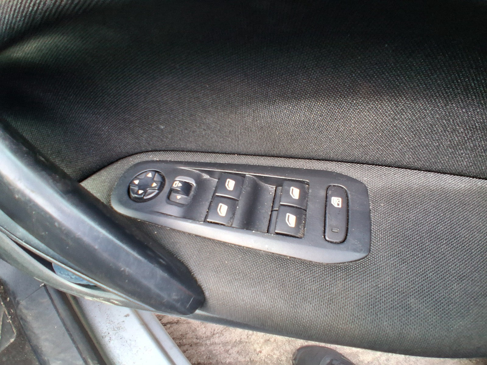 2014 PEUGEOT 308 MK2 OSF DRIVER SIDE FRONT WINDOW CONTROL SWITCH