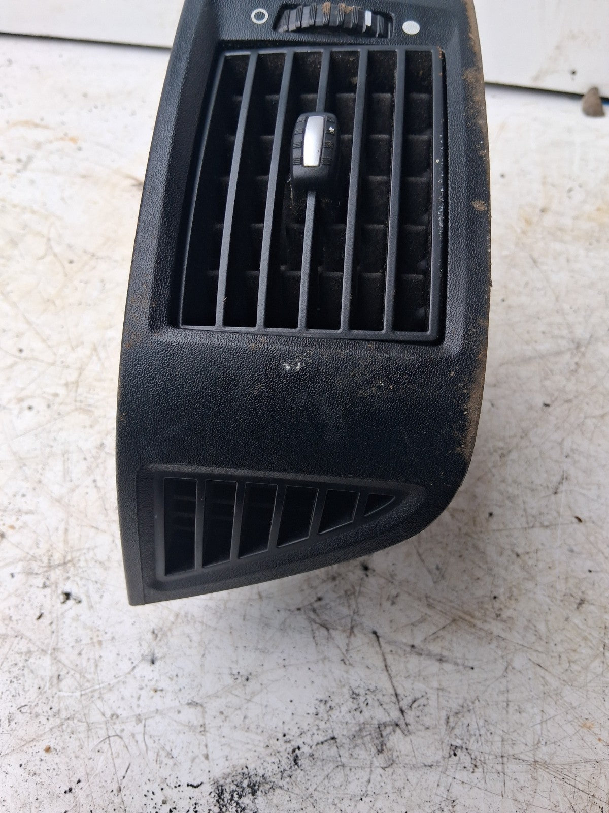 2016 PEUGEOT BOXER MK3 FRONT DASH NSF PASSENGER SIDE LEFT AIR VENT LS385822