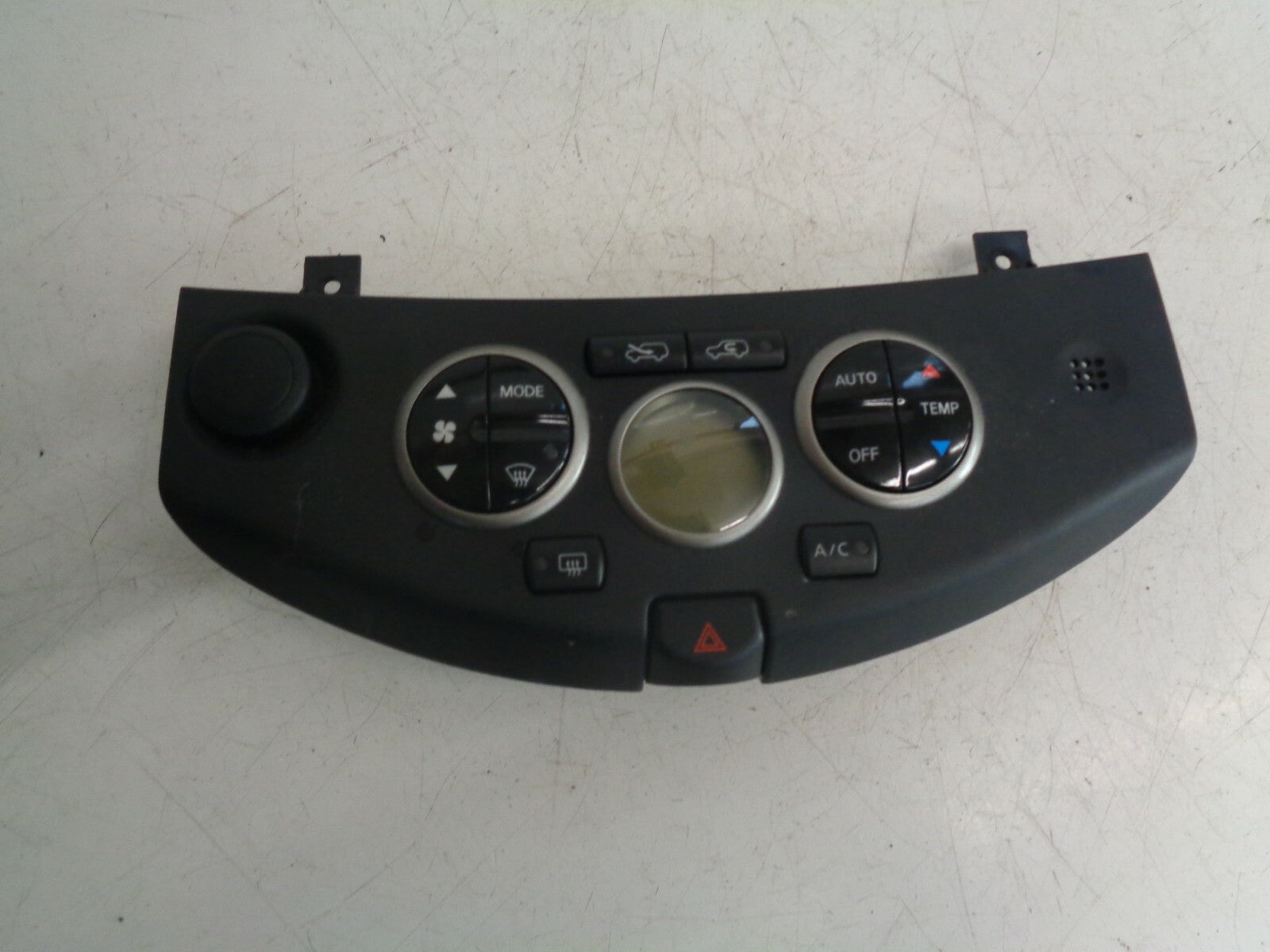 NISSAN MICRA 2008 K12  COMPLETE HEATER CLIMATE CONTROL SWITCH 27500BG01A