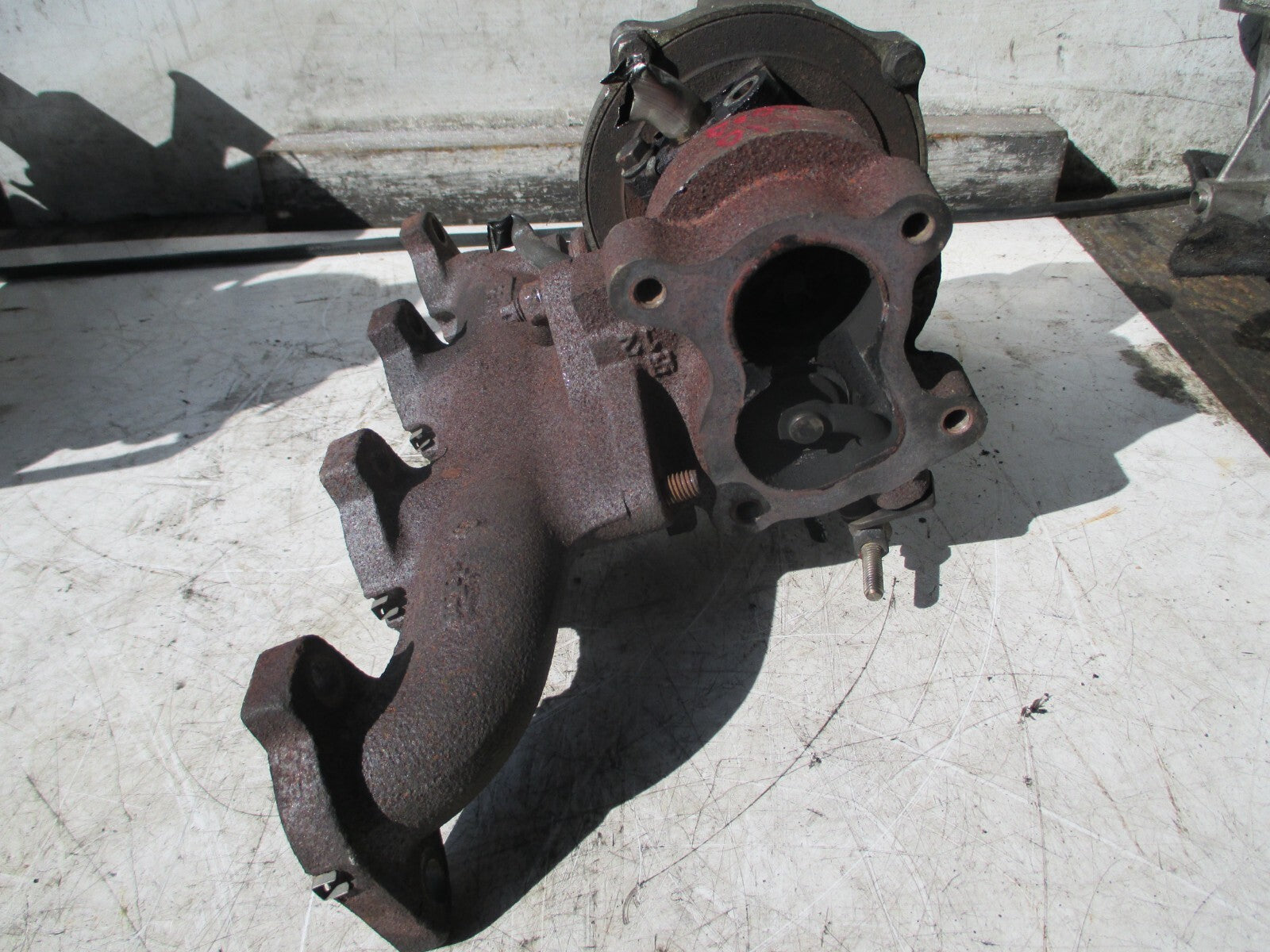 RENAULT CLIO 1.5 TURBO TURBOCHARGER UNIT 22735H33771