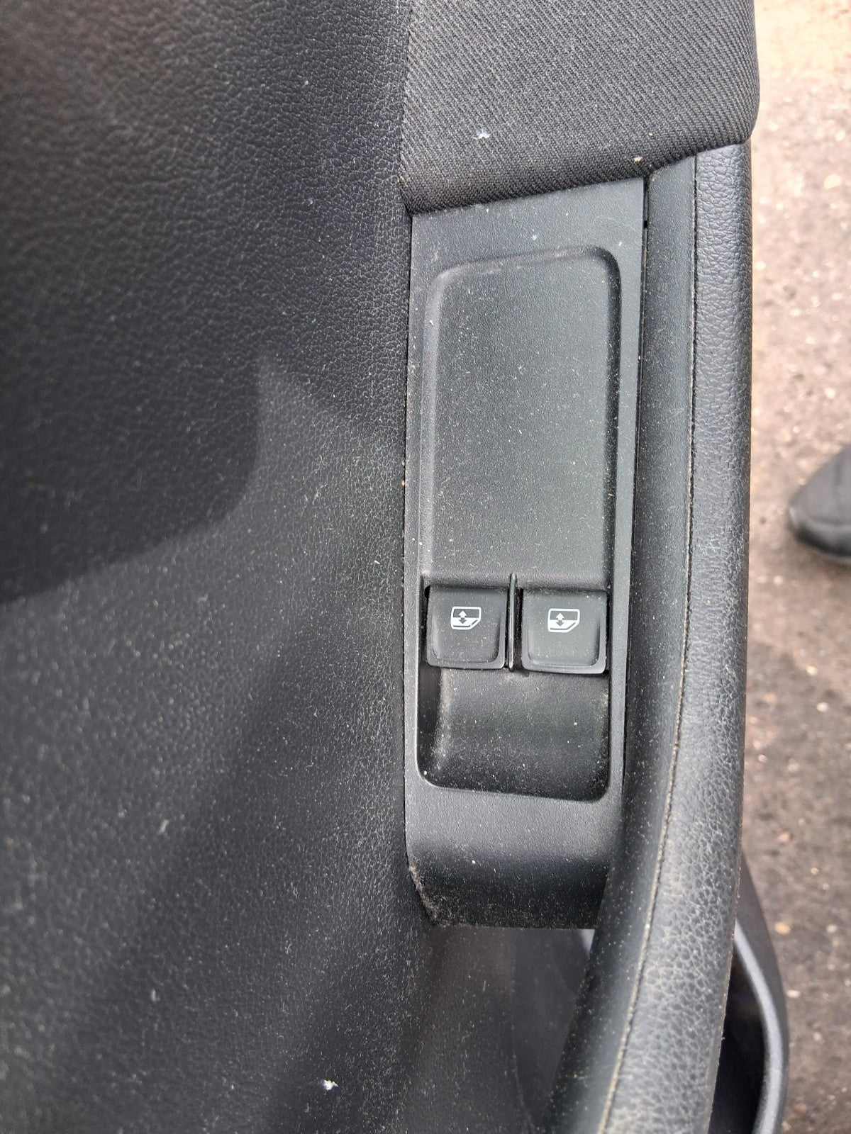 2020 SKODA FABIA MK3 NJ HATCHBACK OSF DRIVER SIDE FRONT RIGHT WINDOW SWITCH