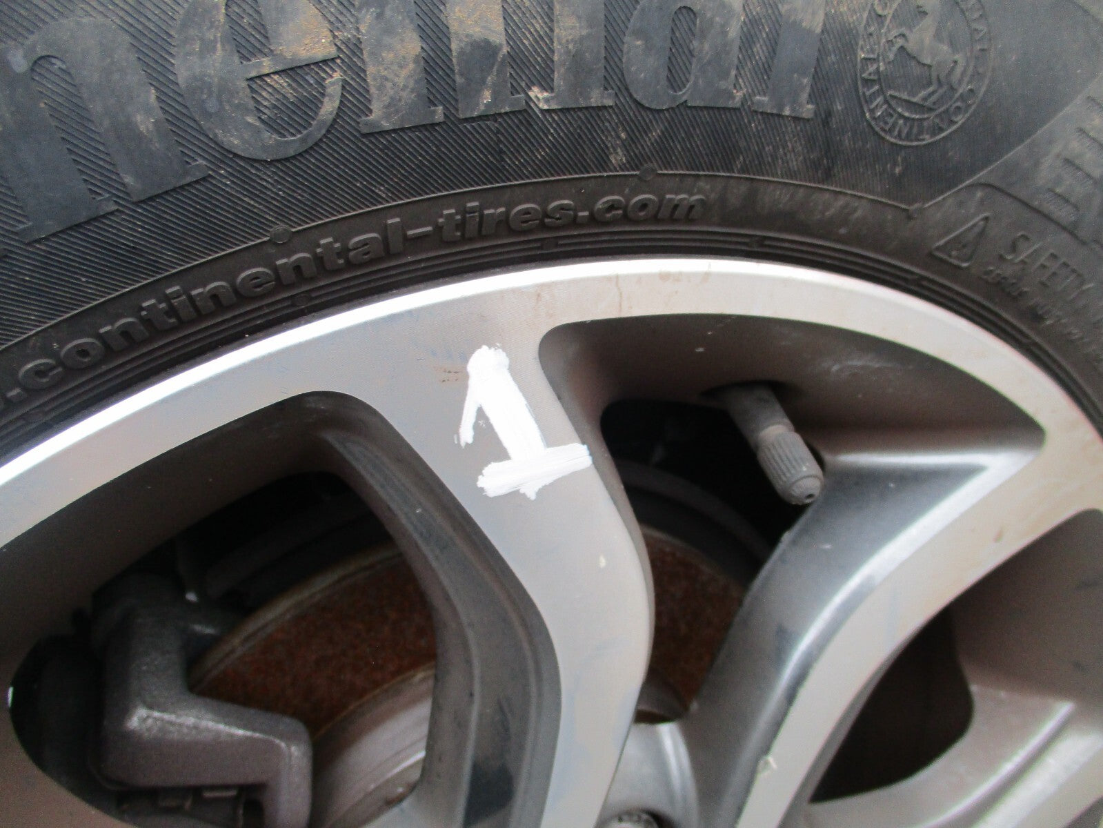 2023 KIA PICANTO MK3 15 INCH ALLOY WHEEL WITH TYRE 185/55R15 REF 1