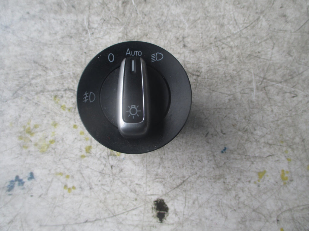 VW VOLKSWAGEN PASSAT B7 2014 DASHBOARD HEADLIGHT SWITCH 3C8941431