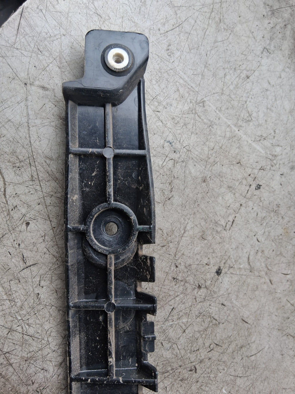 2023 FORD TRANSIT 350 MK8 NSR PASSENGER SIDE REAR LEFT BUMPER BRACKET BK3117A882