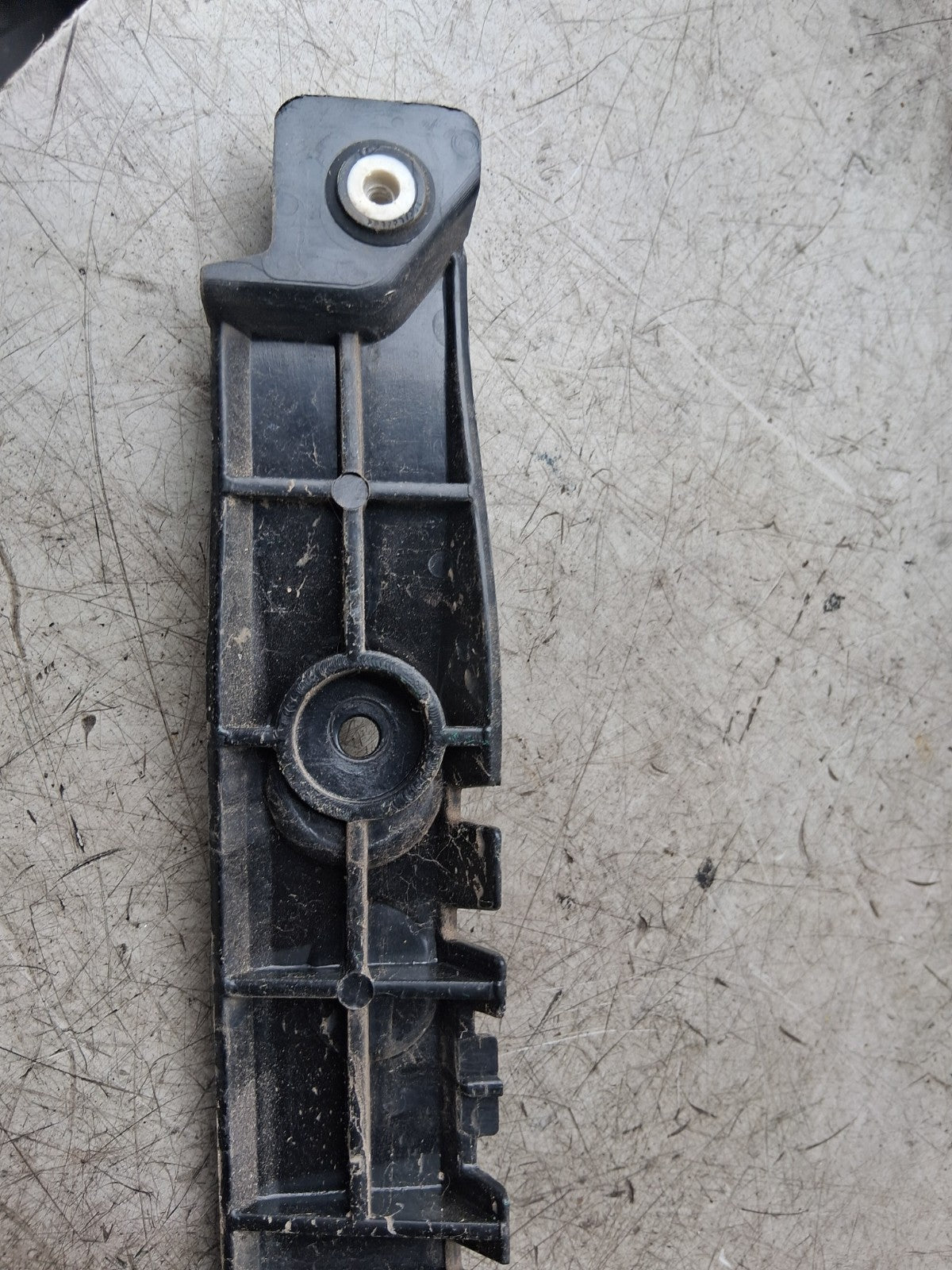 2023 FORD TRANSIT 350 MK8 NSR PASSENGER SIDE REAR LEFT BUMPER BRACKET BK3117A882