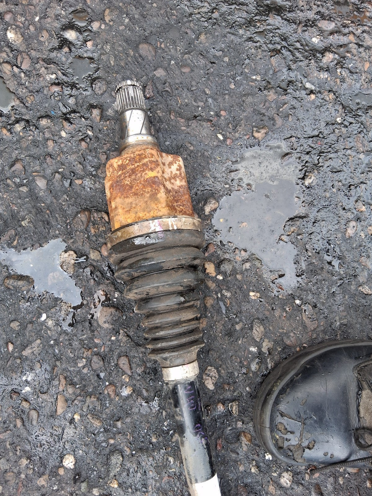 2016 VOLVO V40 D3 NSF PASSENGER SIDE FRONT LEFT DRIVERSHAFT P31367904
