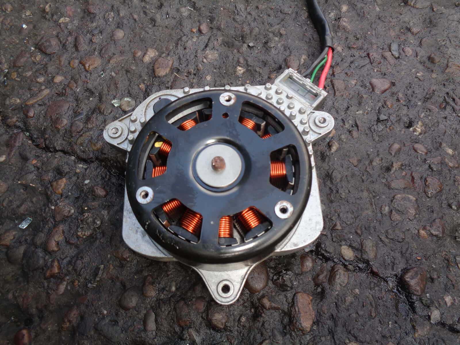 BMW 1 SERIES F20 2019 LCI RADIATOR FAN MOTOR 864194602