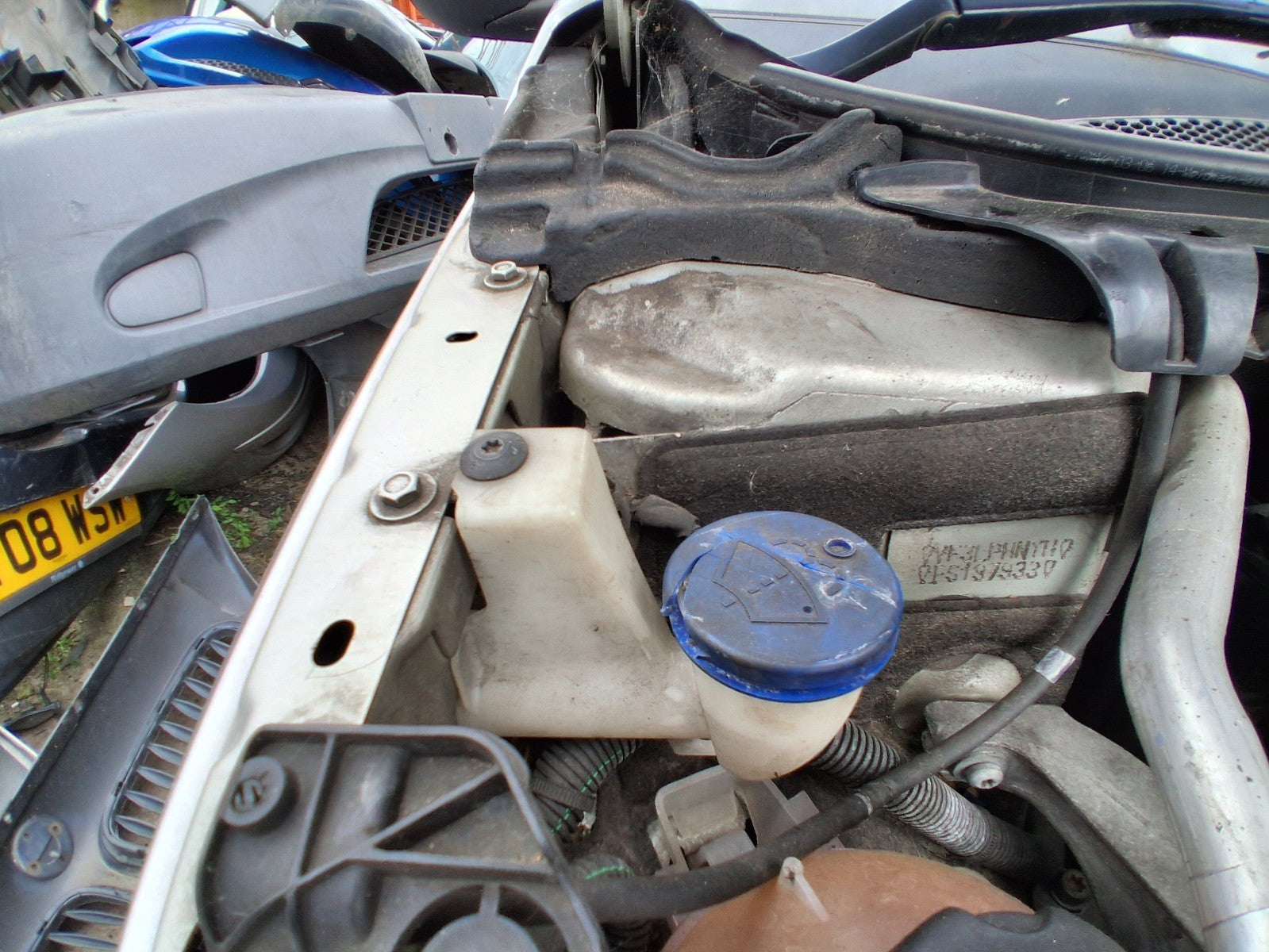 2014 PEUGEOT 308 MK2 WINDSCREEN WASHER WATER BOTTLE RESERVOIR