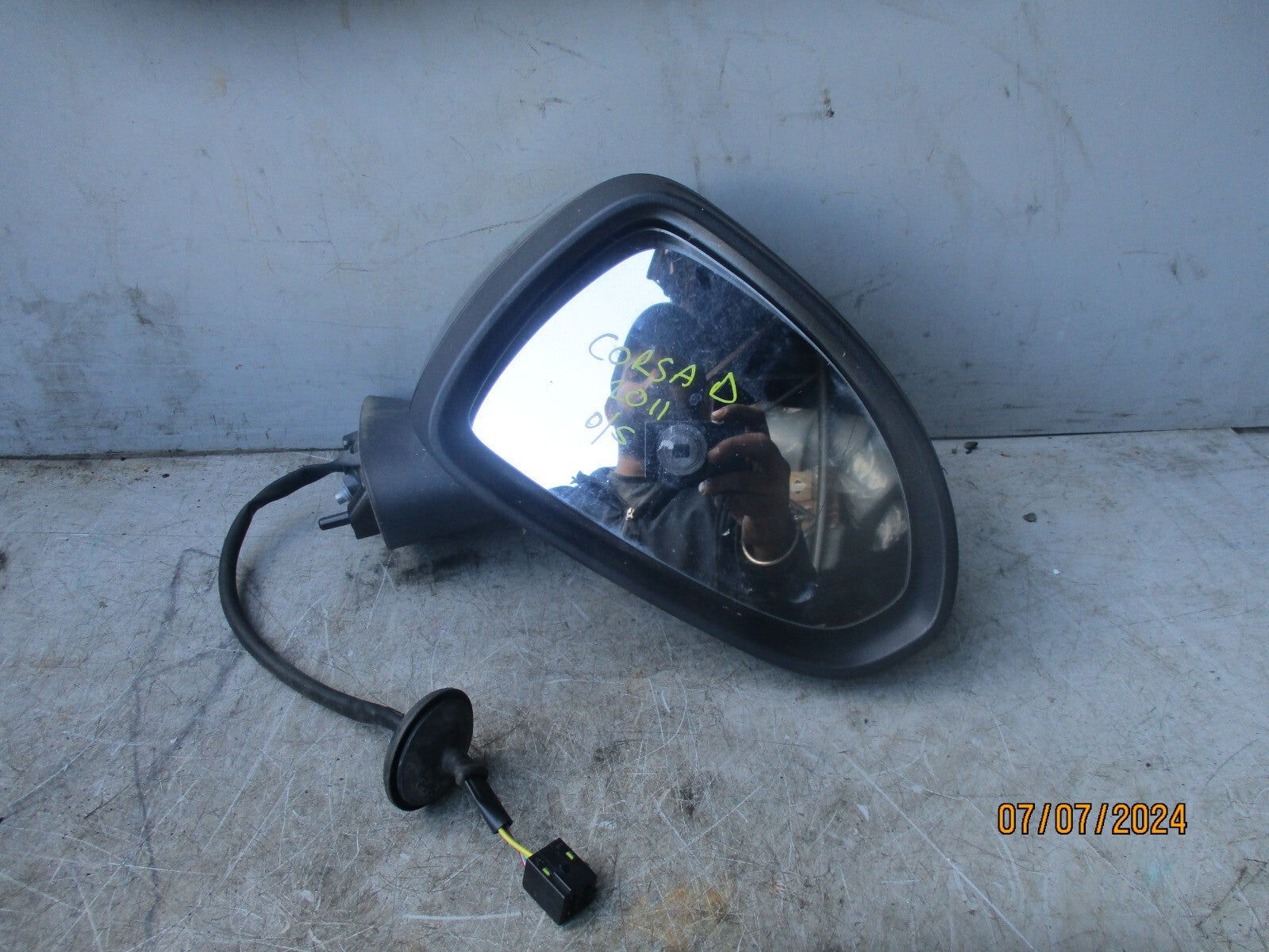VAUXHALL CORSA D 2011 OS DRIVER SIDE ELECTRIC WING MIRROR BLACK