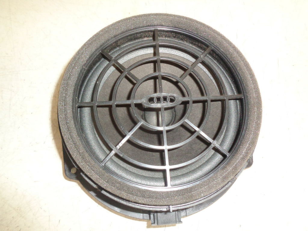 AUDI A4 B8 2014 ESTATE OSR DRIVER SIDE REAR DOOR SPEAKER 8R0035411