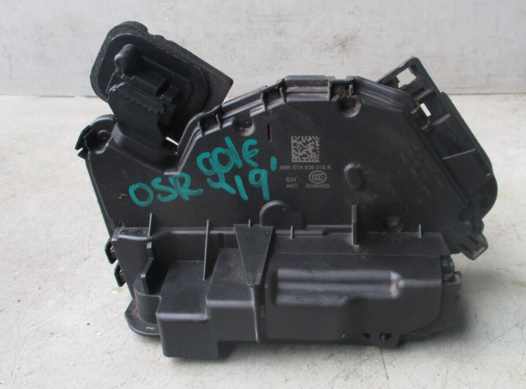 2019 VOLKSWAGEN GOLF MK7 DOOR LOCK MECH OSR RIGHT SIDE REAR A6K-5TA839016K
