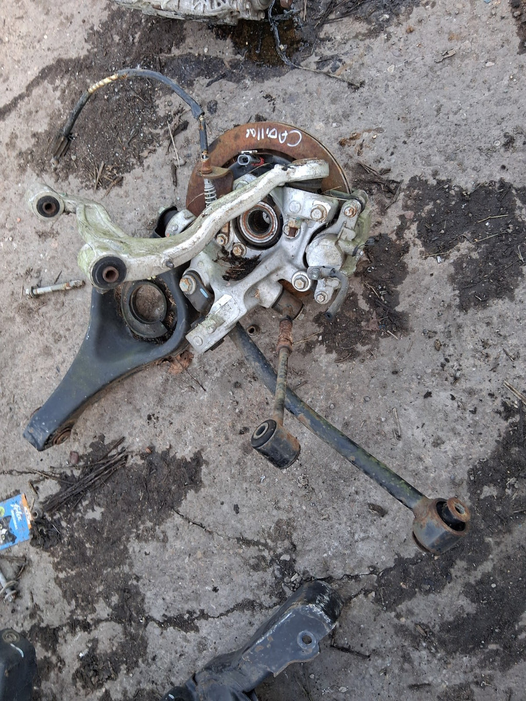 CADILLAC CTS 2007 2.79 PETROL REAR RIGHT DRIVER SIDE WHEEL HUB