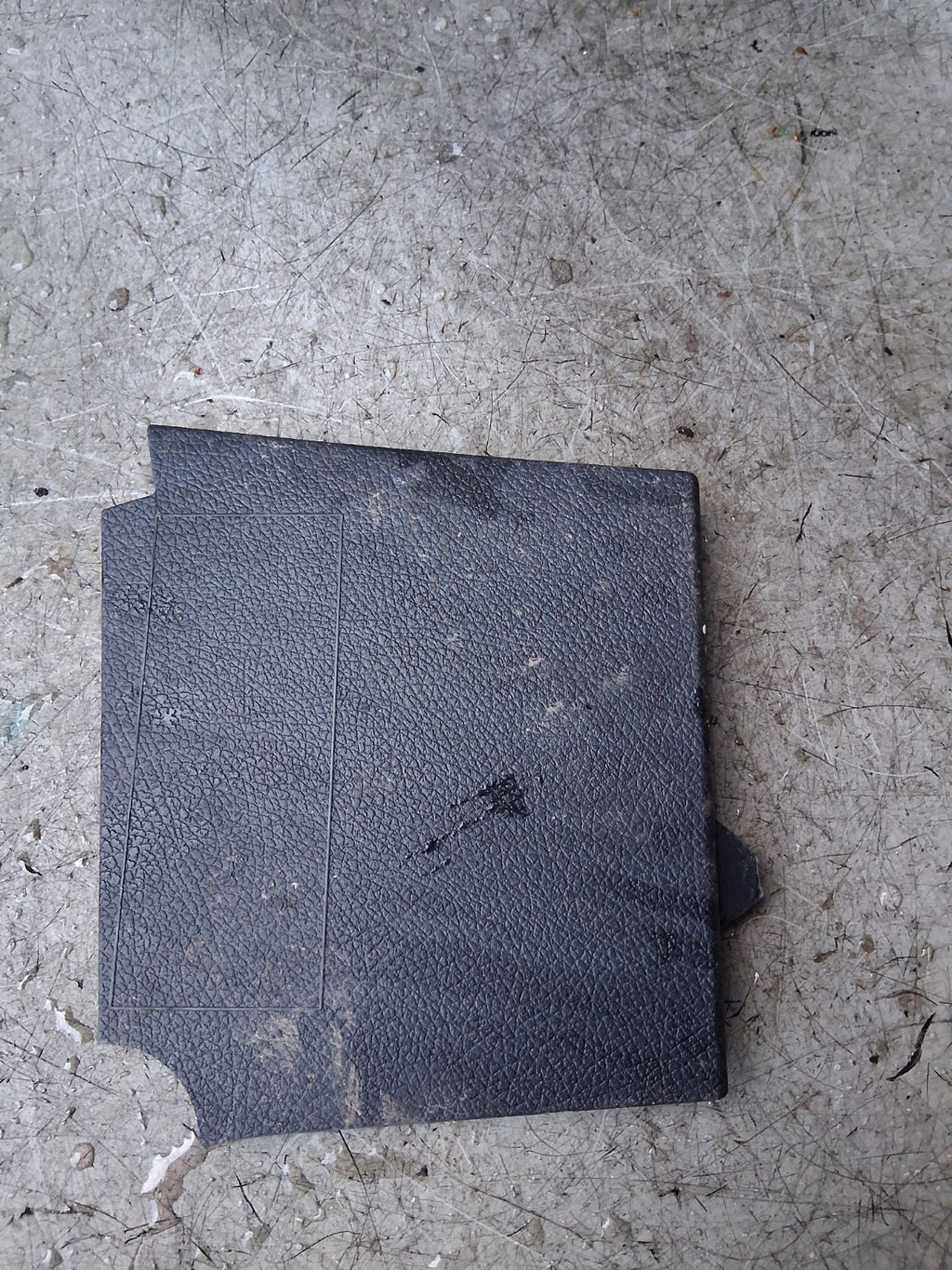 2024 MERCEDES SPRINTER DASHBOARD BOTTOM TRIM COVER A9076830400