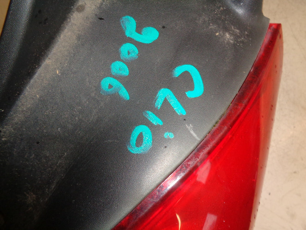 RENAULT CLIO 2006 MK3 OSR DRIVER SIDE REAR TAILLIGHT TAILLAMP