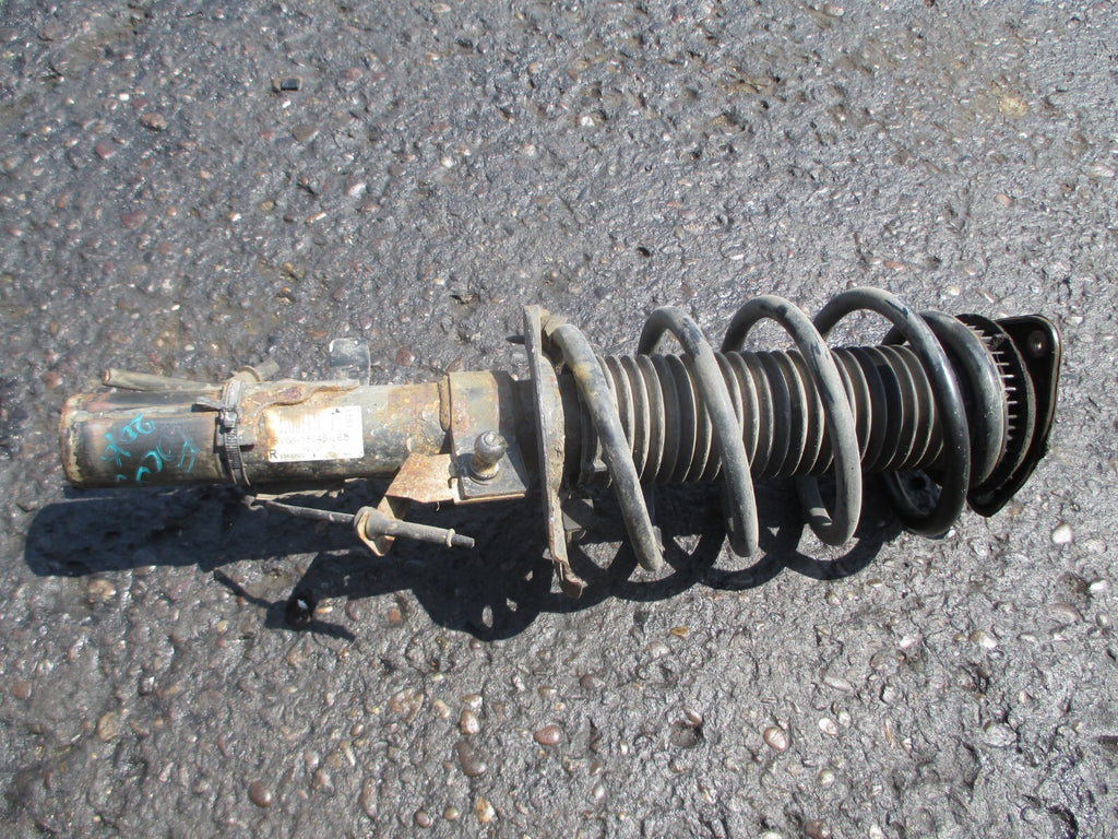 FORD FOCUS MK3 2016 OSF DRIVER SIDE SHOCK SPRING ABSORBER BV6118045LBB