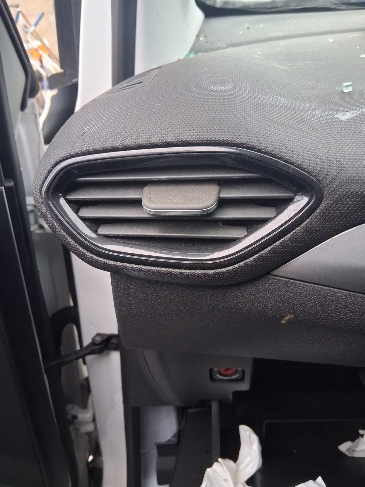 2024 VAUXHALL CROSSLAND X NSF PASSENGER SIDE FRONT LEFT AIR VENT