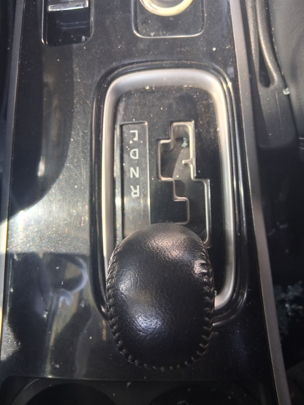 2018 MITSUBISHI OUTLANDER MK3 AUTO AUTOMATIC GEAR STICK GEARSHIFTER