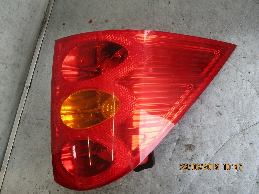 PEUGEOT 1007 2005 OSR DRIVER SIDE REAR LIGHT TAIL LIGHT