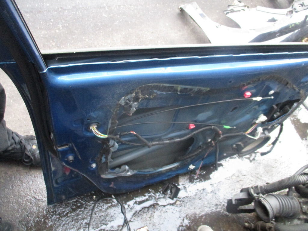 TOYOTA VERSO 2013 NSF PASSENGER SIDE FRONT BARE DOOR BLUE