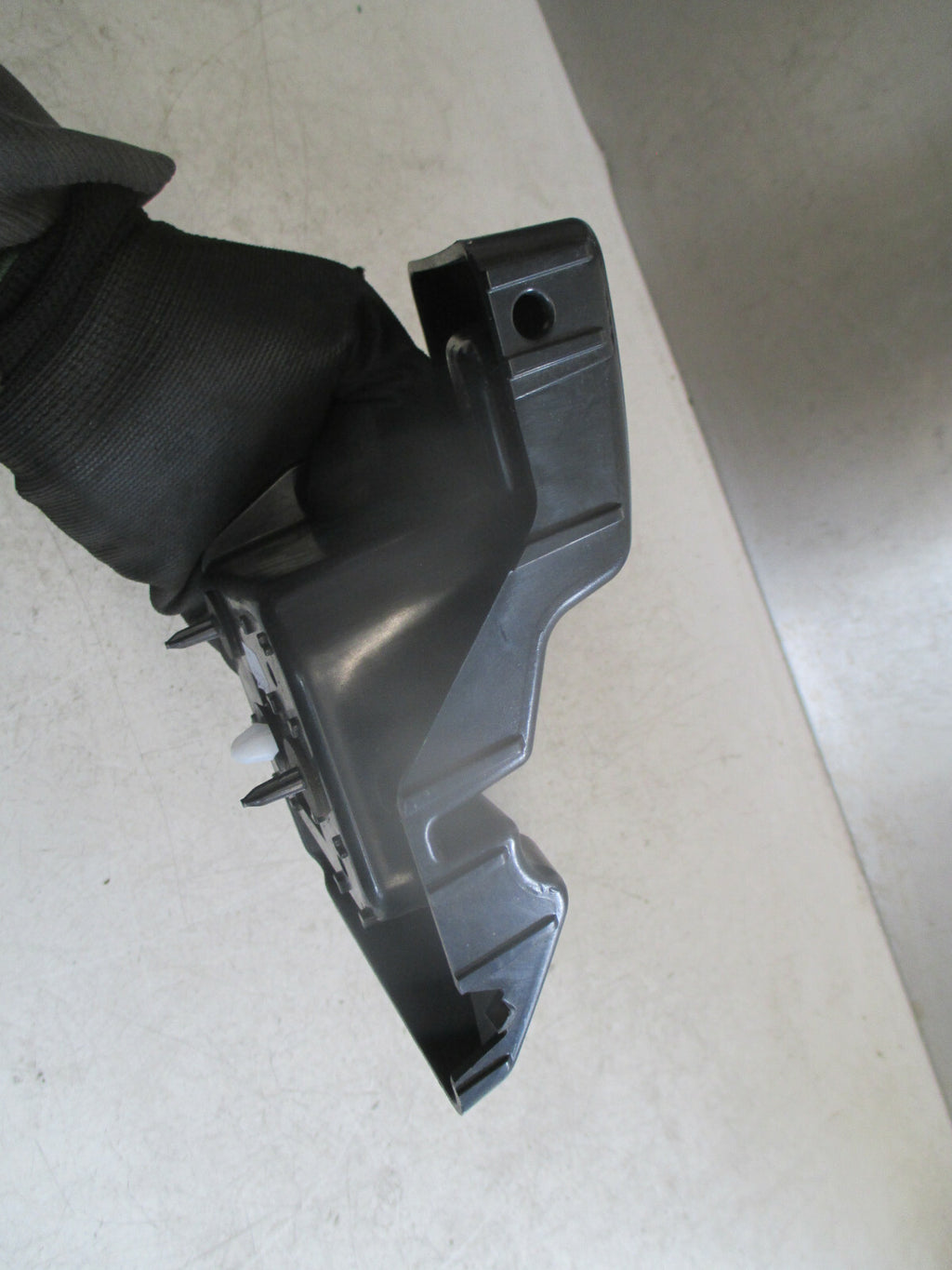 FORD GALAXY 2020 MK4 NSR PASSENGER SIDE REAR BUMPER BRACKET EM2B17D949