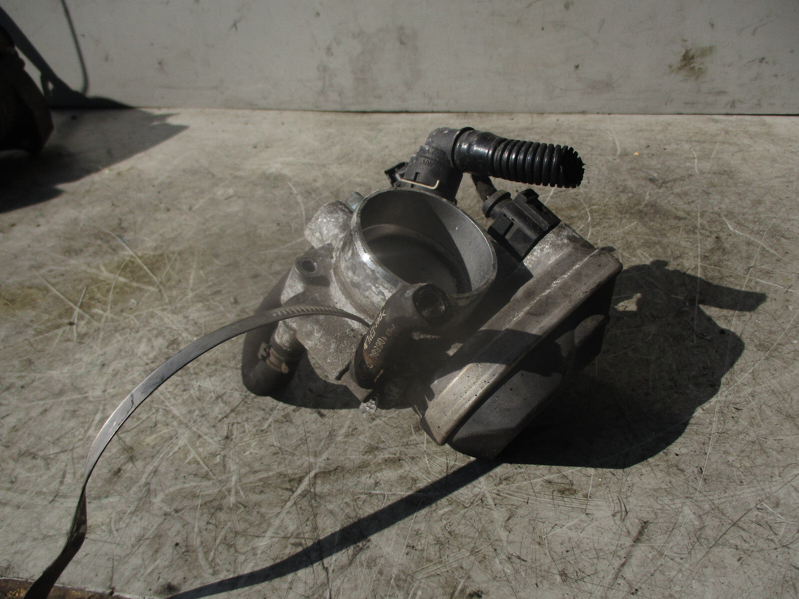 2008 VAUXHALL ZAFIRA B 1.8 PETROL THROTTLE BODY  55562380