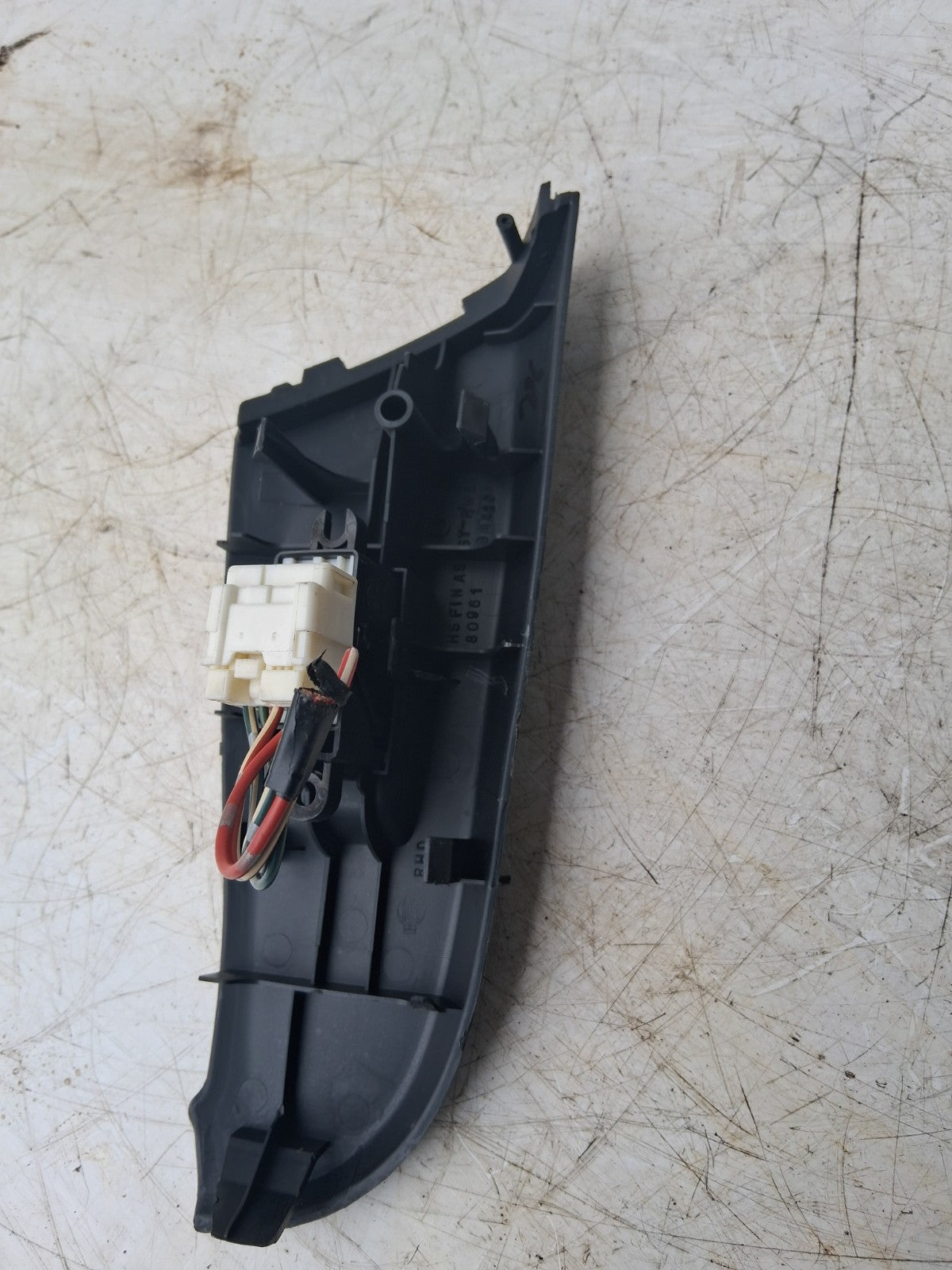 2005 NISSAN ALMERA NSF NEAR LEFT PASSENGER SIDE FRONT WINDOW SWITCH 80961